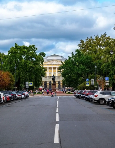 Площадь Искусств