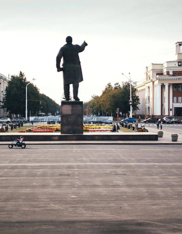 Площадь Советов