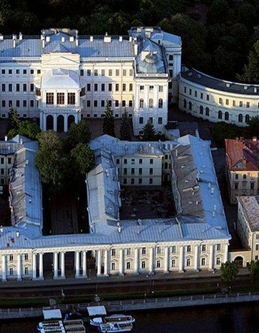 Аничков дворец
