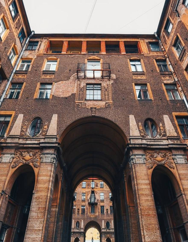 Толстовкий дом