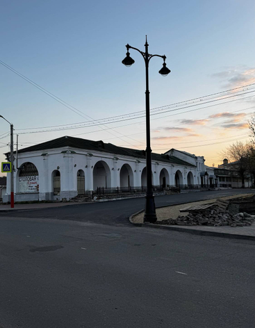 Торговые ряды и базарная площадь