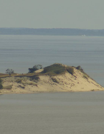 Озеро Лебедь