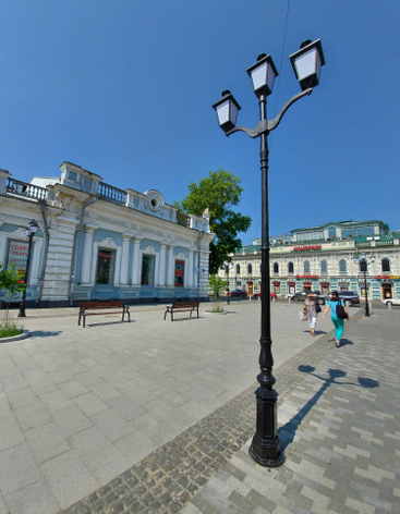 Перекресток улиц Карла Маркса и Урицкого