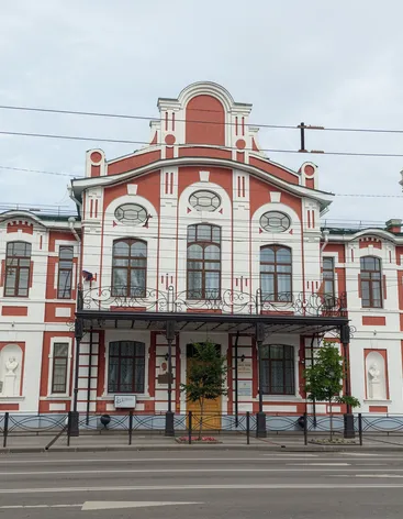 Здание музыкального училища