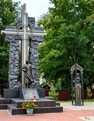 Памятник Пострадавшим за веру