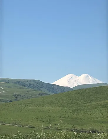 Дорога с видам на горы