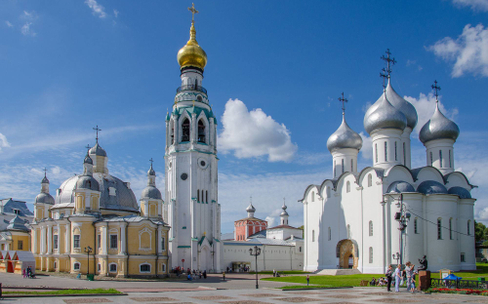 Давай, дружок, по Вологде кружок