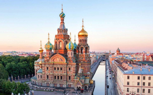 На машине времени по Северной столице