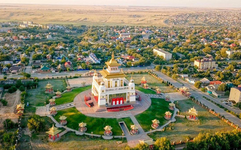 Элиста — степная столица