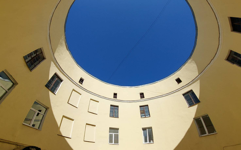 От Ротонды до Ромашки: Экскурсия по парадным №2