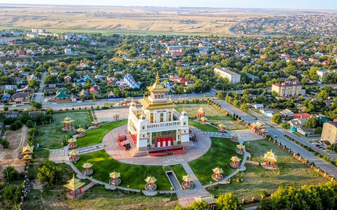 Элиста — степная столица