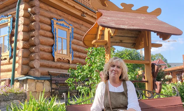Традиционное чаепитие в деревенской избе под Суздалем