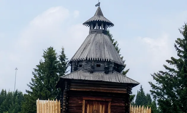 Архитектурно-этнографический музей «Хохловка»