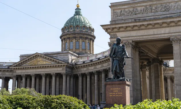 Обзорная экскурсия по Санкт-Петербургу: с посещением Петропавловской крепости