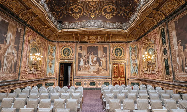 Особняк Половцова: история российских финансов