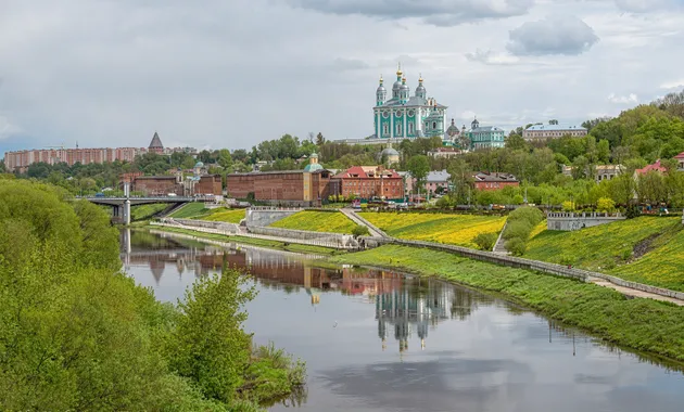 Смоленск – город древний, город вечно молодой