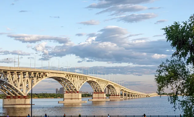 Свидание с Саратовом
