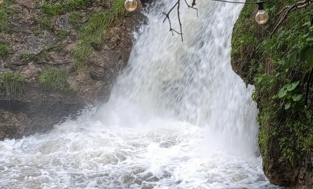 Карачаевские водопады из «мёда»