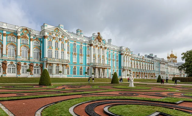 Царское Село. Екатерининский дворец — Янтарная комната