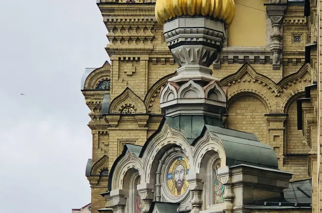 Три храма Васильевского острова