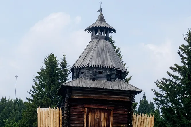 Архитектурно-этнографический музей «Хохловка»