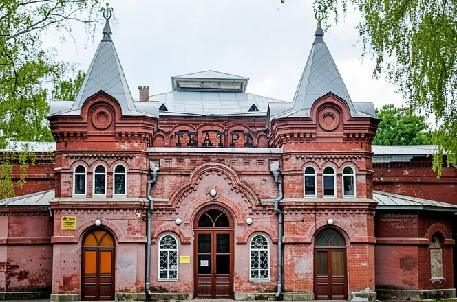Город между озером и небом. Спектакль-променад по Осташкову