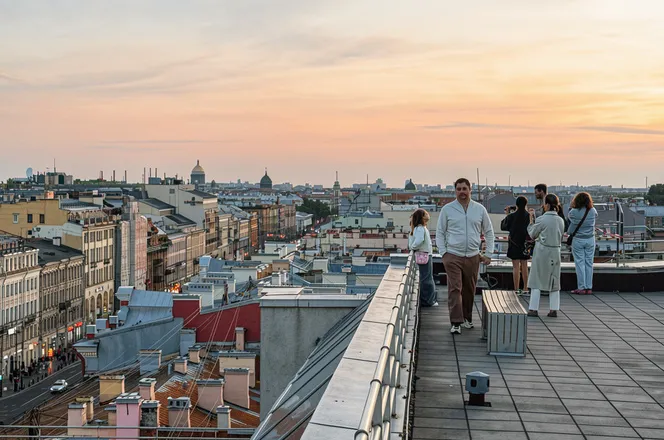 На крышу Петербурга