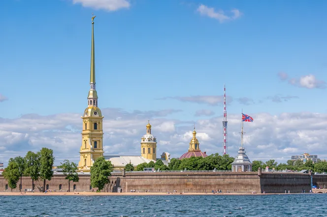 Основание Санкт-Петербурга