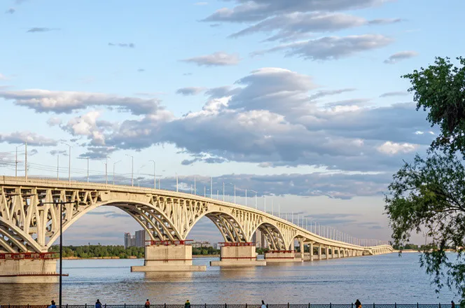 Свидание с Саратовом