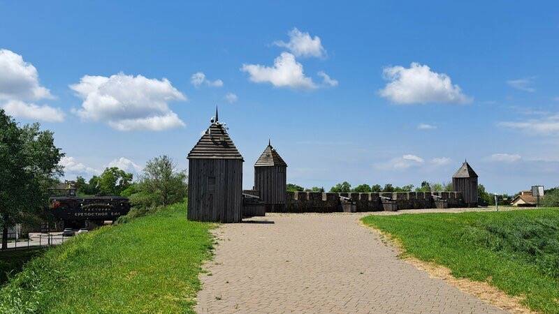 Обложка места Валы Азовской крепости