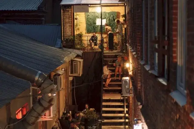 Обложка места Творческая резиденция «8 студий»