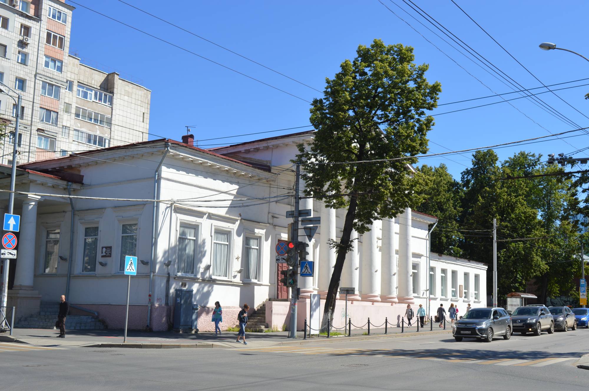 Обложка места Благородное собрание