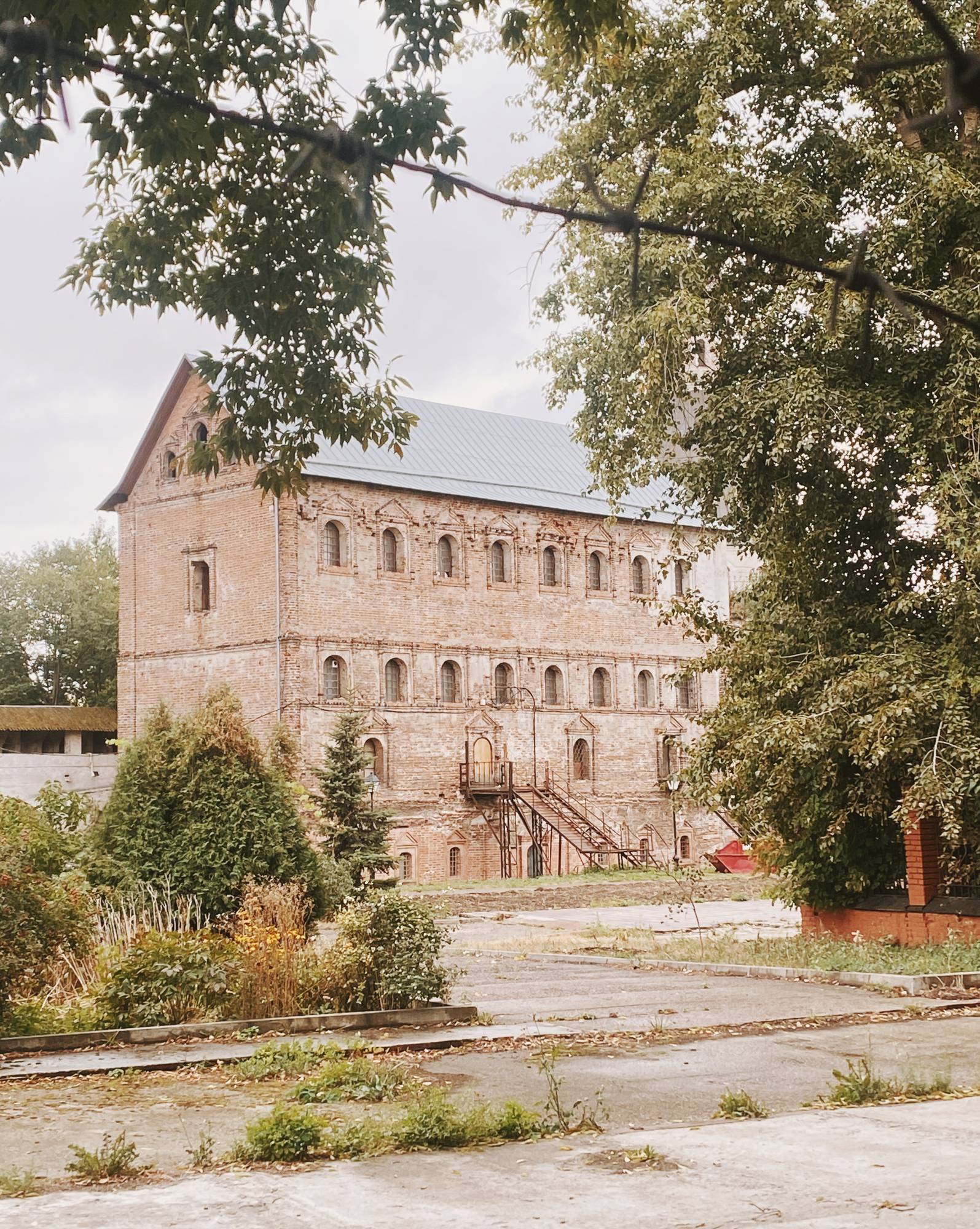 Симонов монастырь: от древних стен к авангарду