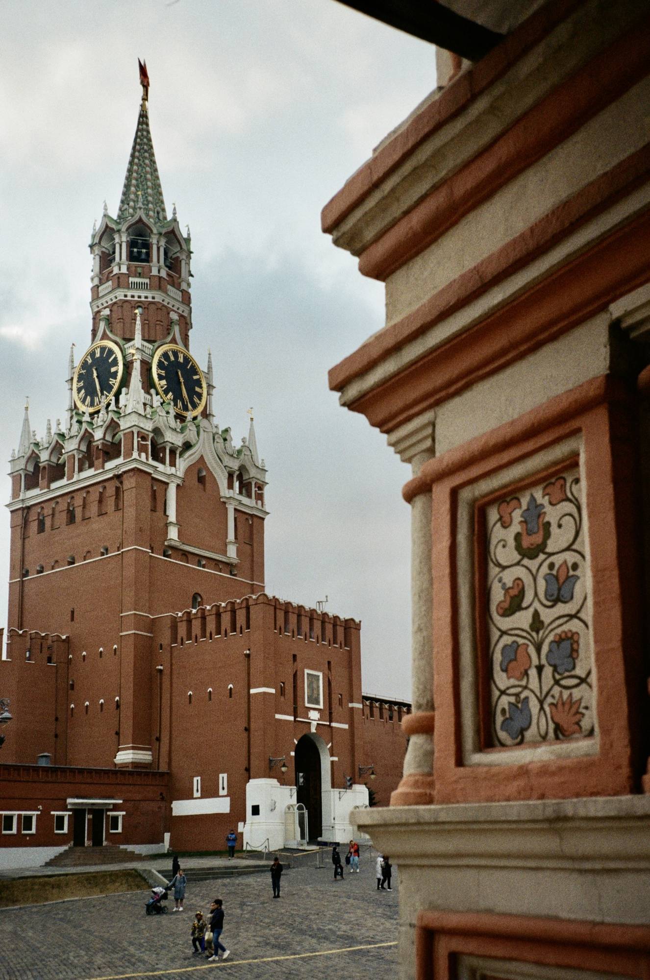 Красная площадь. Путешествие сквозь века