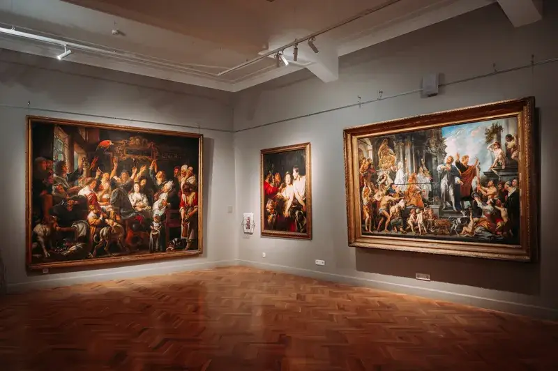 Обложка места Культурно-выставочный центр «Эрмитаж-Урал»