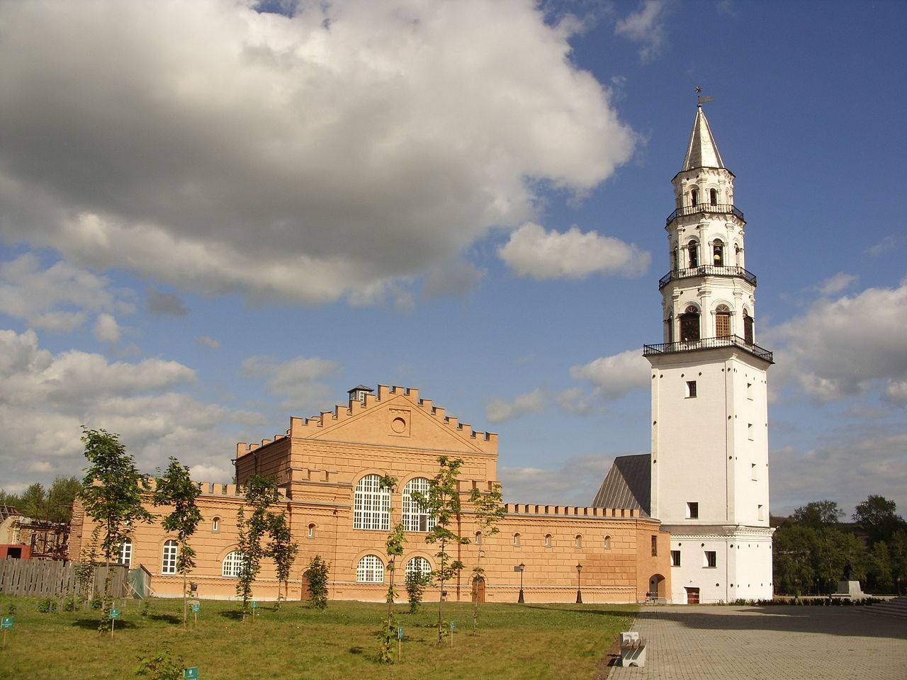 Обложка места Невьянская башня