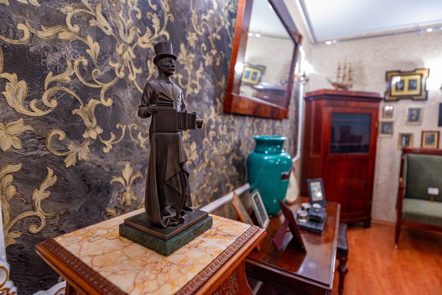 Обложка места Смотровая площадка Фотосалона-музея имени Карла Буллы