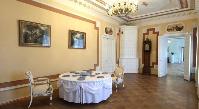 Обложка места Музей-усадьба «Полотняный Завод»