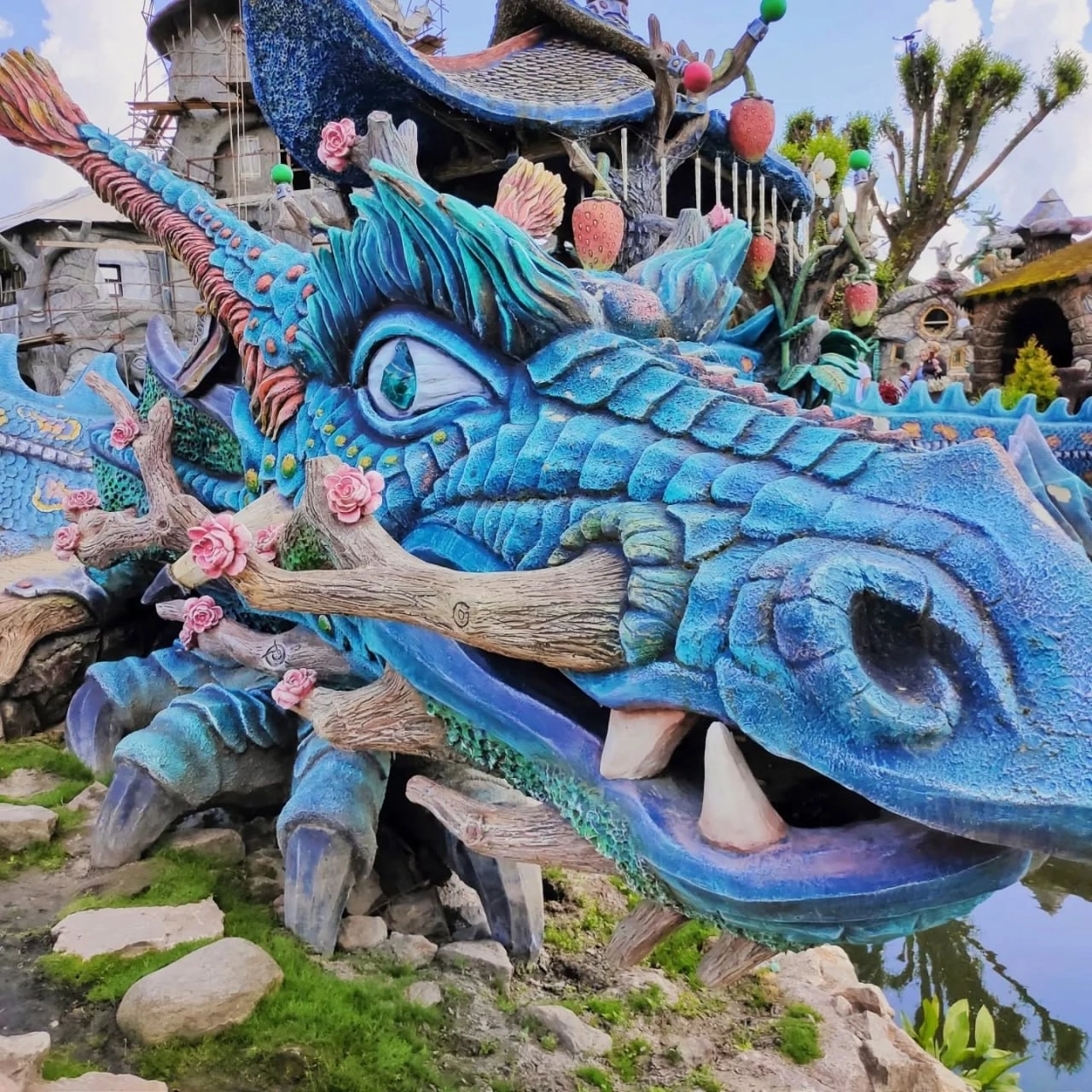 Обложка места Сказочный комплекс «Вихляндия»