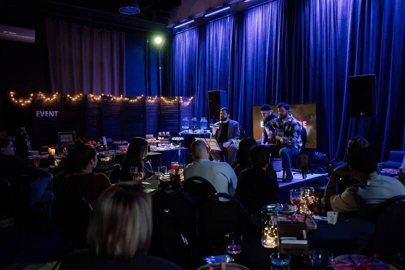 Обложка места Приморский Stand Up Edwin Group