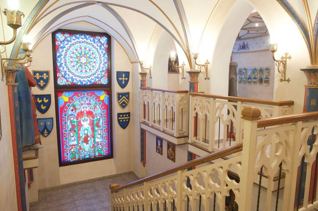 Обложка места Культурно-выставочный центр «Радуга»