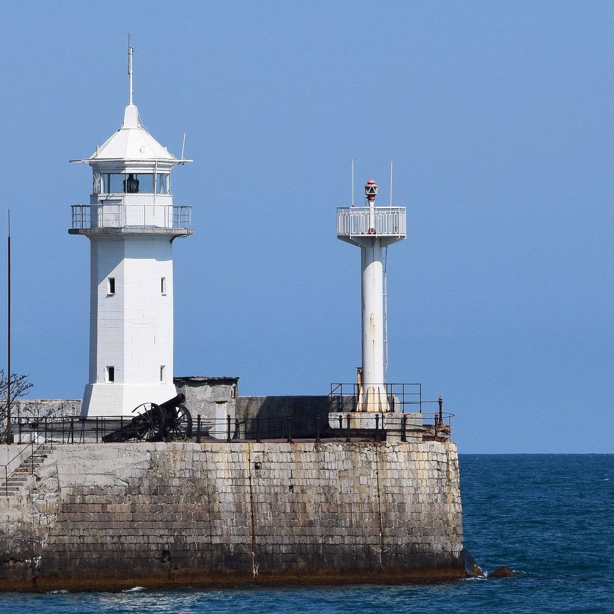 Обложка места Ялтинский маяк