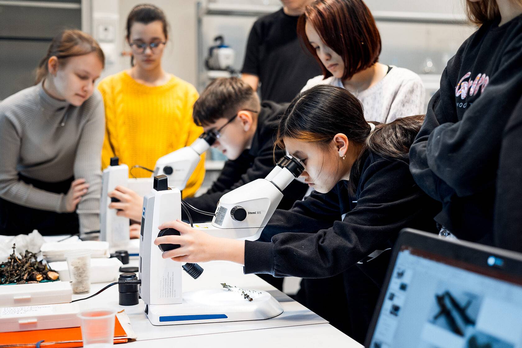 Обложка места Центр «Заповедное посольство»