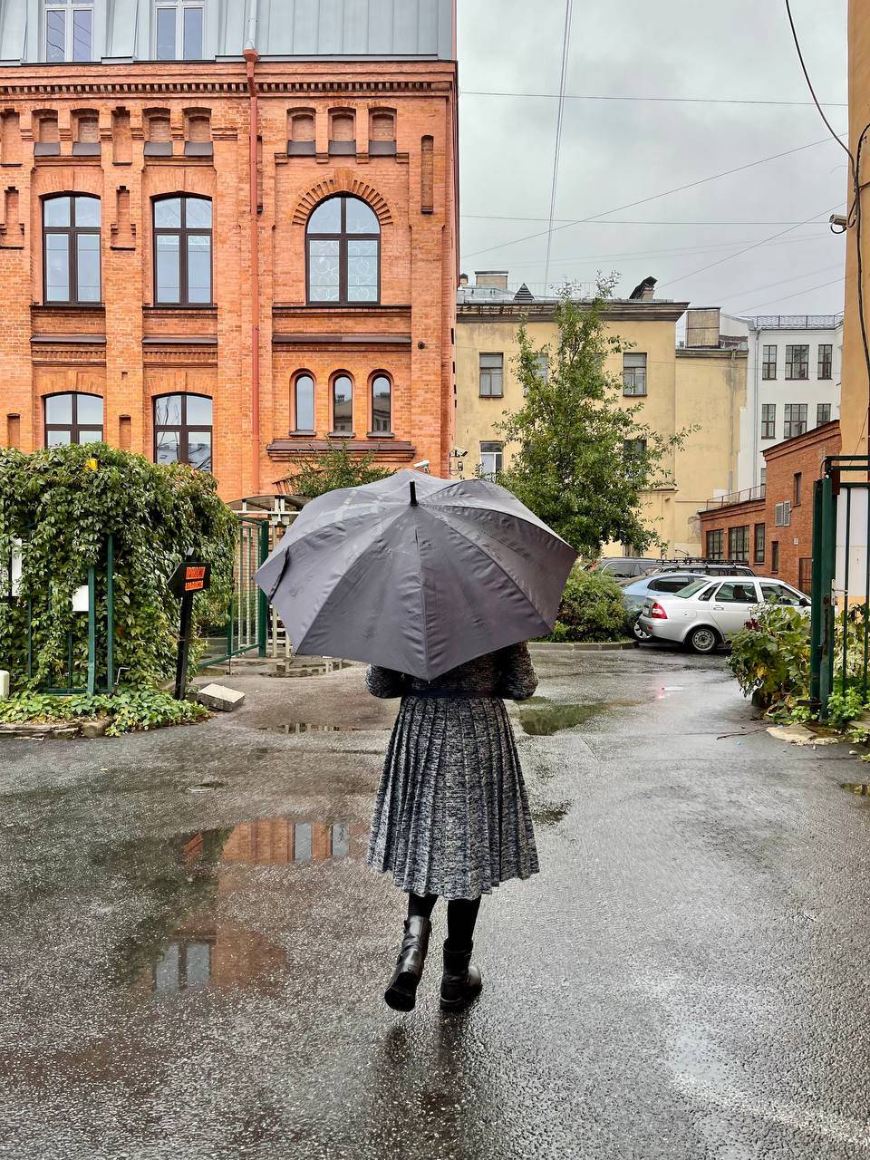 Васильевский остров проходными дворами