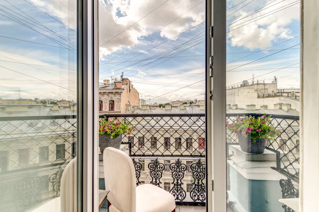 Обложка места Отель Nevskiy Eclectic by Akyan