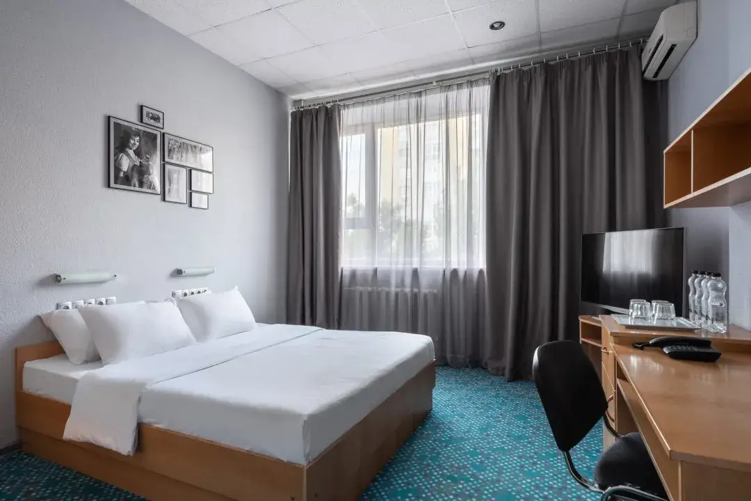 Обложка места Marins Park Hotel Ростов