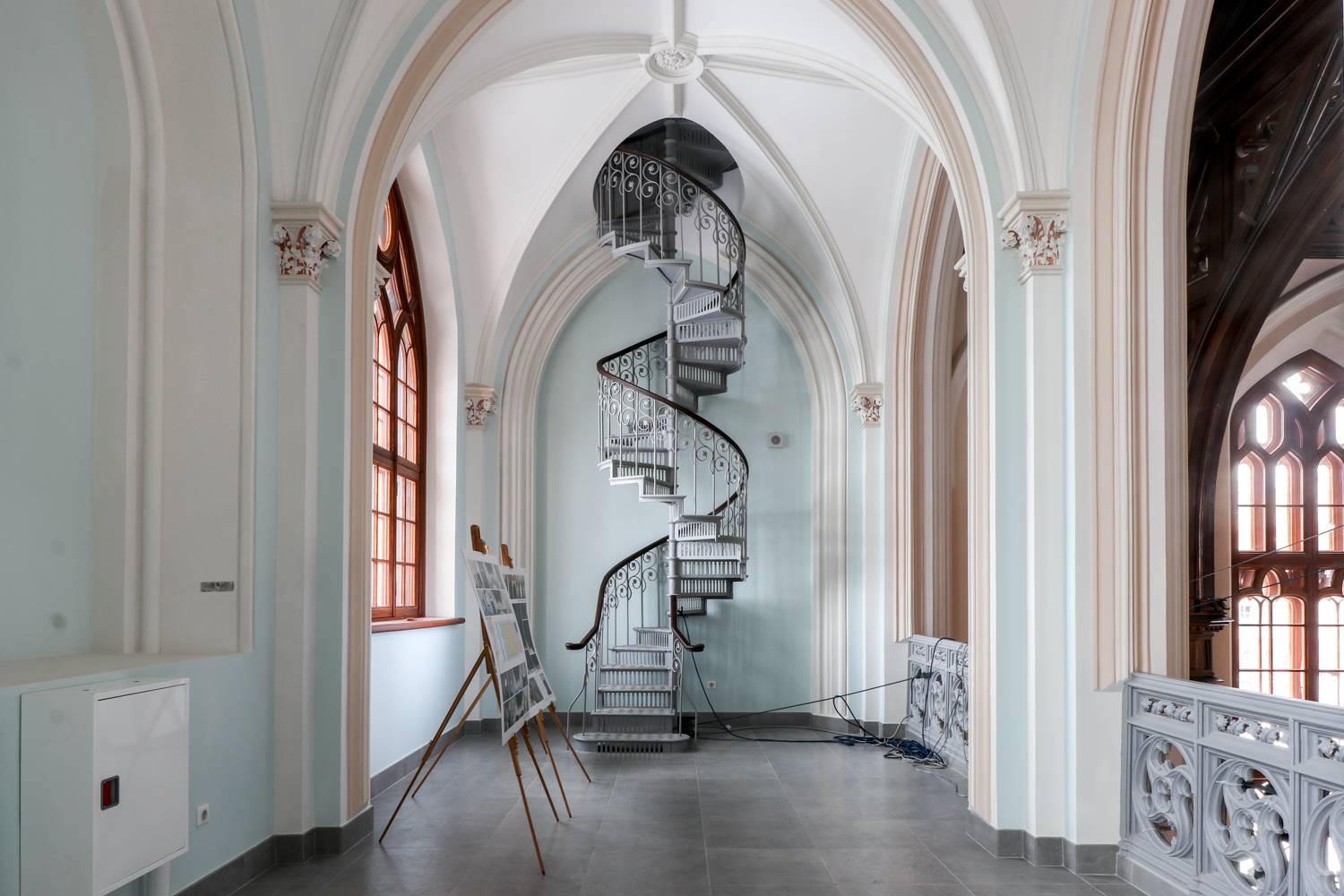 Обложка места Главные императорские конюшни