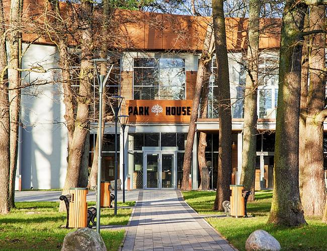 Обложка места Семейное кафе Park House