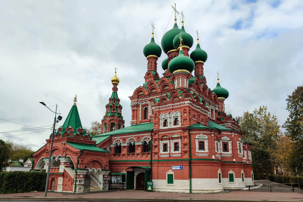 Обложка места Храм Троицы Живоначальной в Останкино