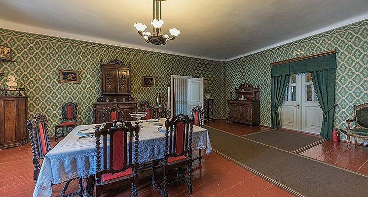 Обложка места Дом-музей Мажита Гафури